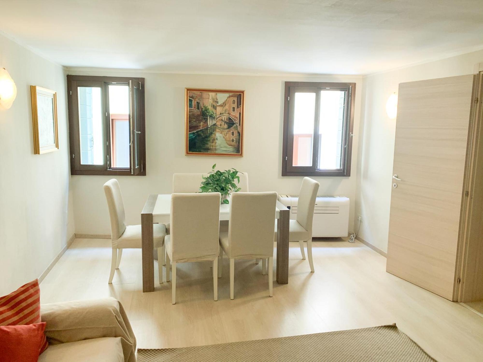 Grimaldi Apartments San Marco & Castello Венеция Экстерьер фото